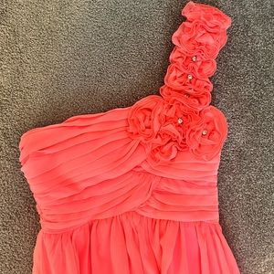 Prom dress! Size 3. Fits for height 5’-5’2.